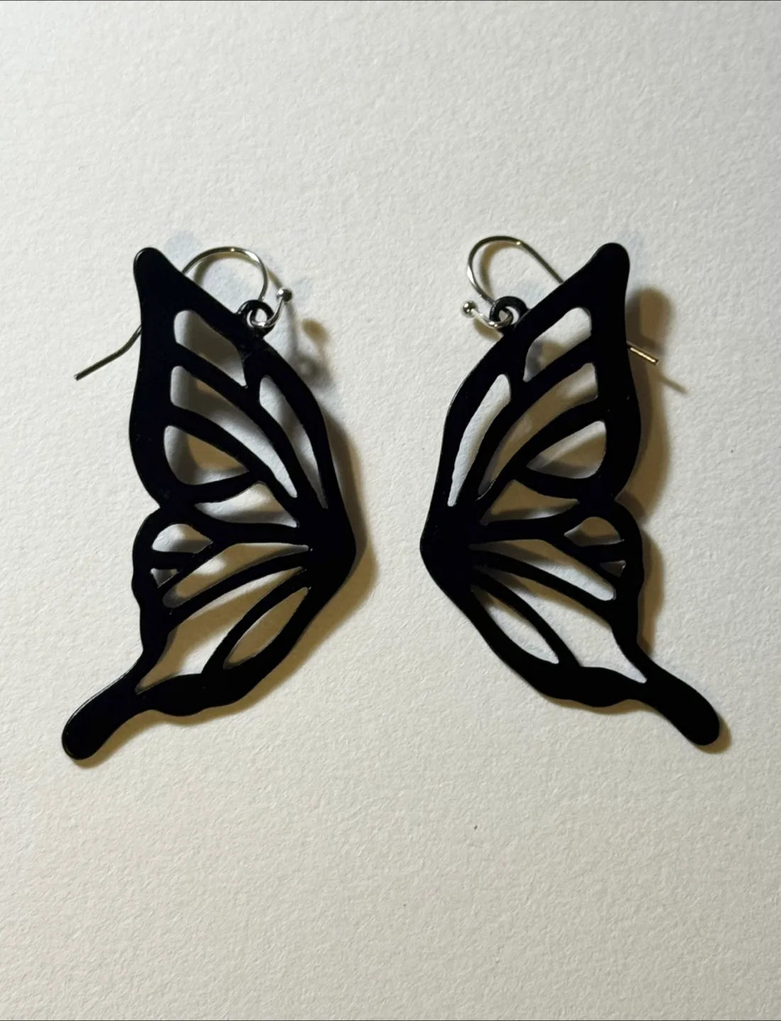 Black Butterfly Wing Dangle Earrings image indicator(3)