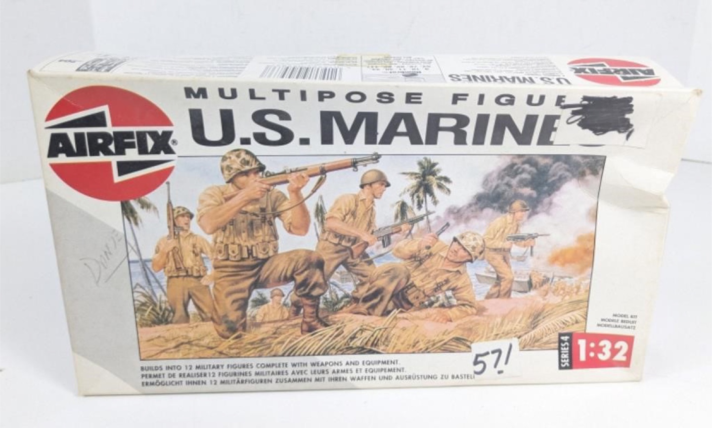 Airfix U.S. Marine Multipose Figure 1:32 Scale
