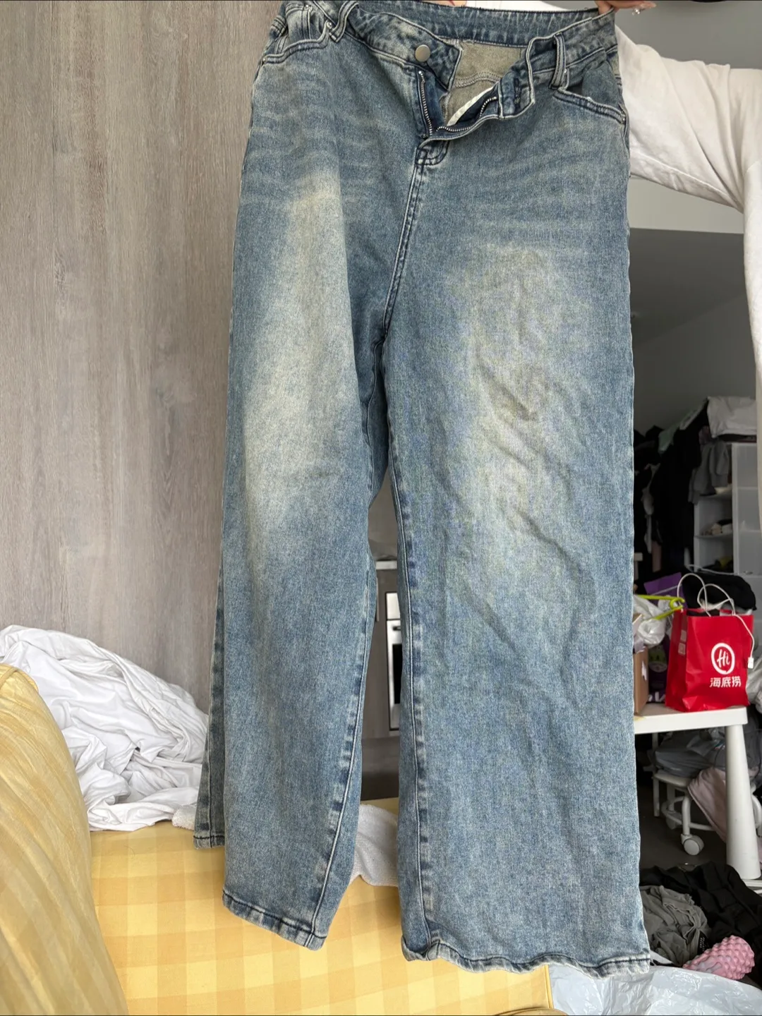 Light Wash Denim Jeans thumbnail