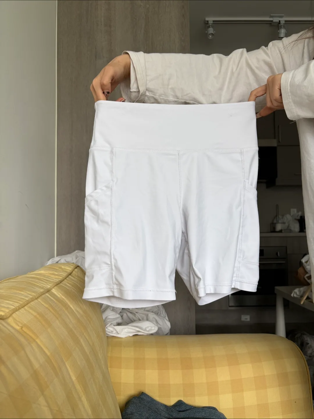 White Athletic Shorts-size M thumbnail