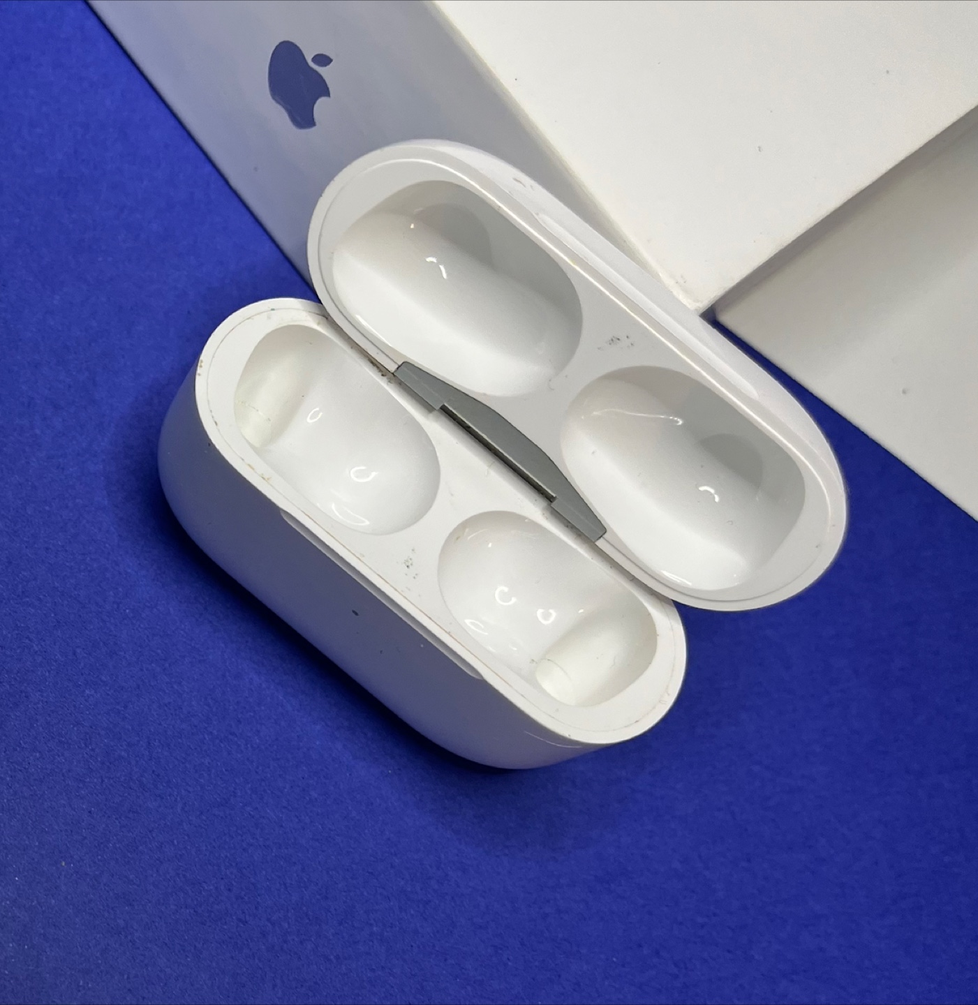 AirPods Pro Case - photo 2