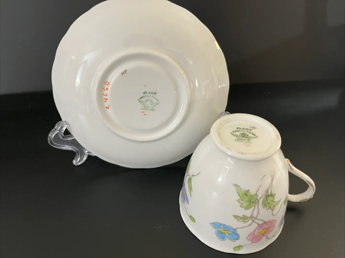 ALL for $10 🤩 Vintage Tea Cups and Saucers image indicator(5)