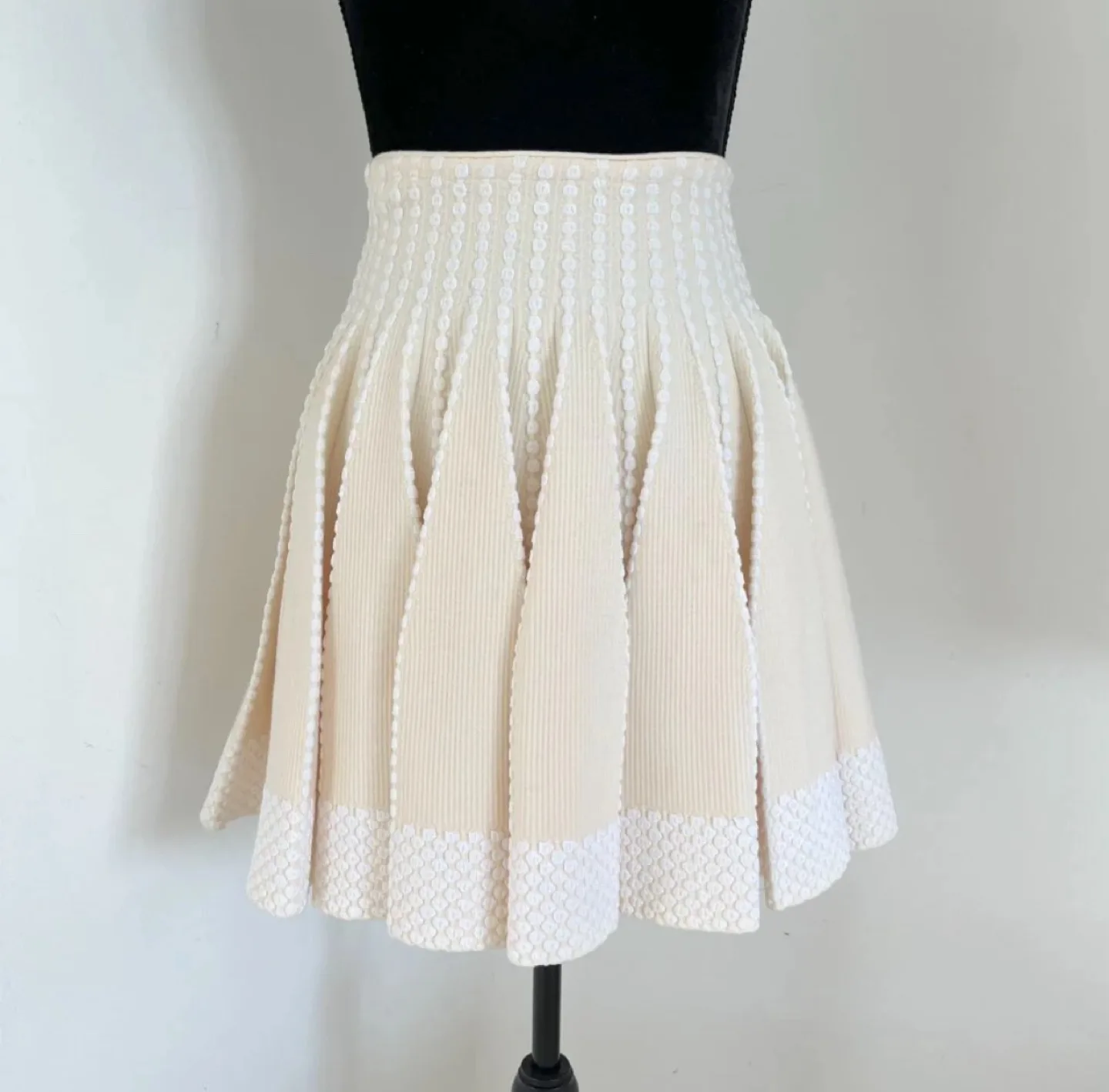 ALAIA skirt thumbnail