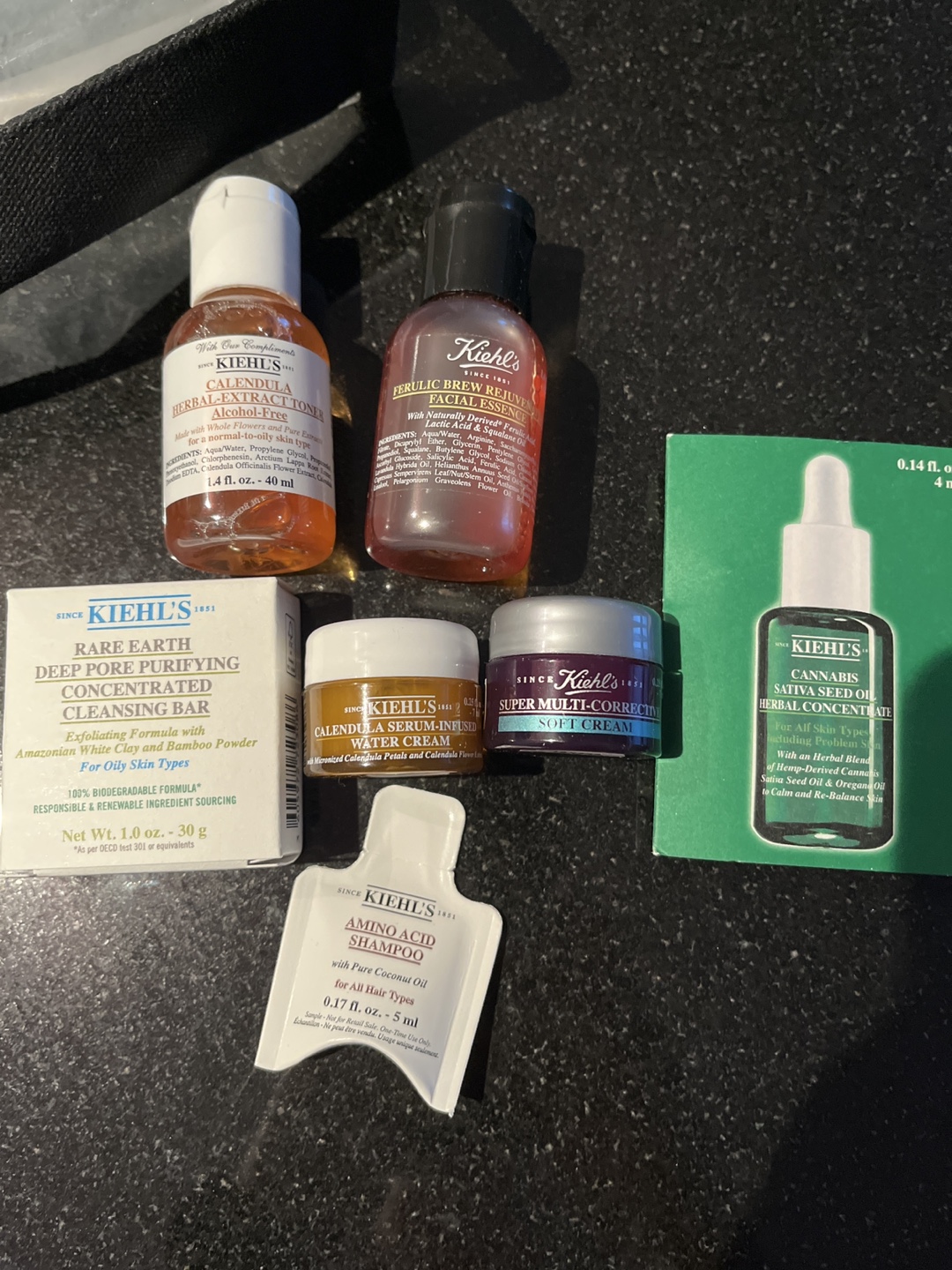 Kiehl's Travel Skincare Set - photo 2