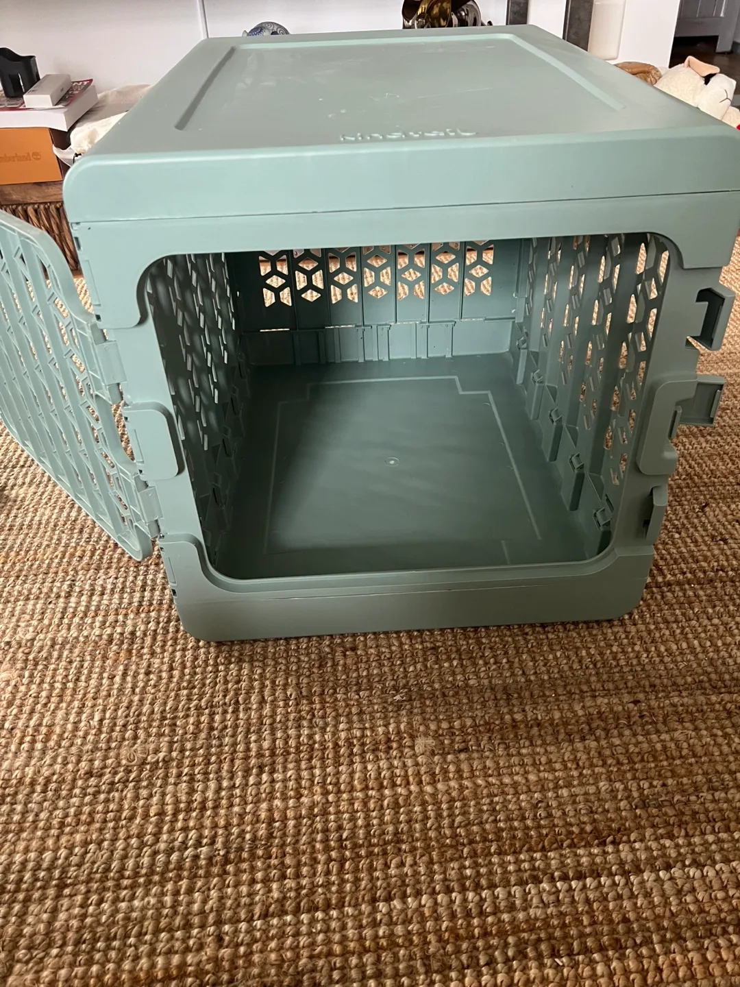 Kindtail Collapsible Pet Crate Sage Green image indicator(2)