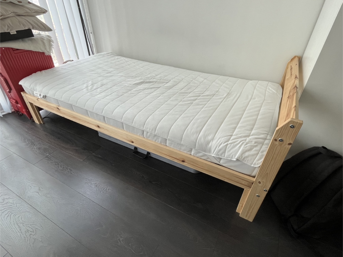 IKEA NEIDEN twin bed + mattress
