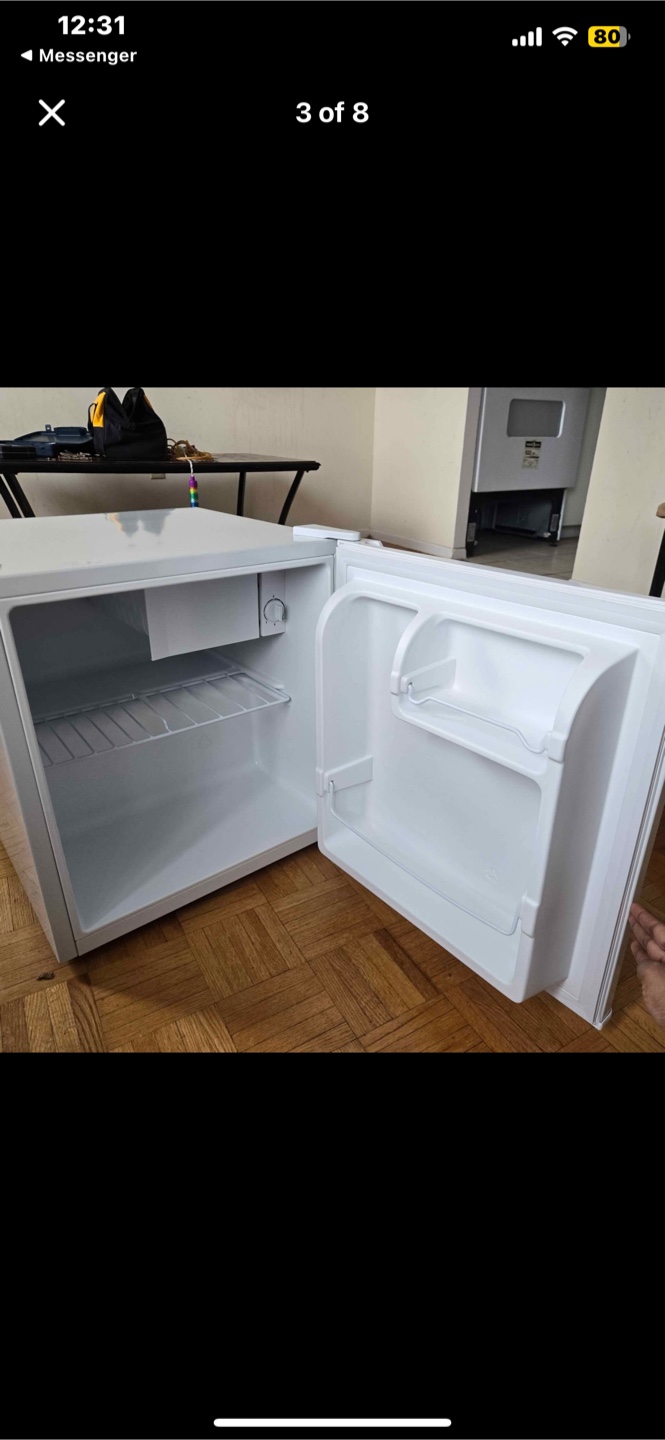 Galanz 1.7 cu. ft. Compact Refrigerator - photo 2
