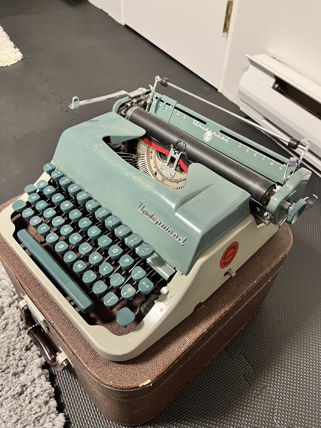 Underwood antique typewriter - photo 2
