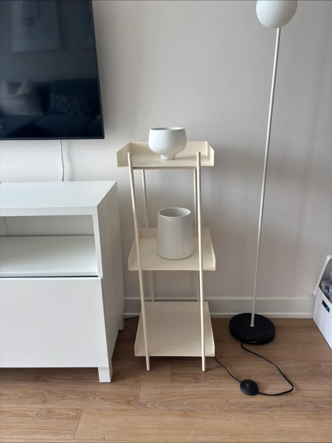 Floating lines 3 tier shelf, white, metal thumbnail