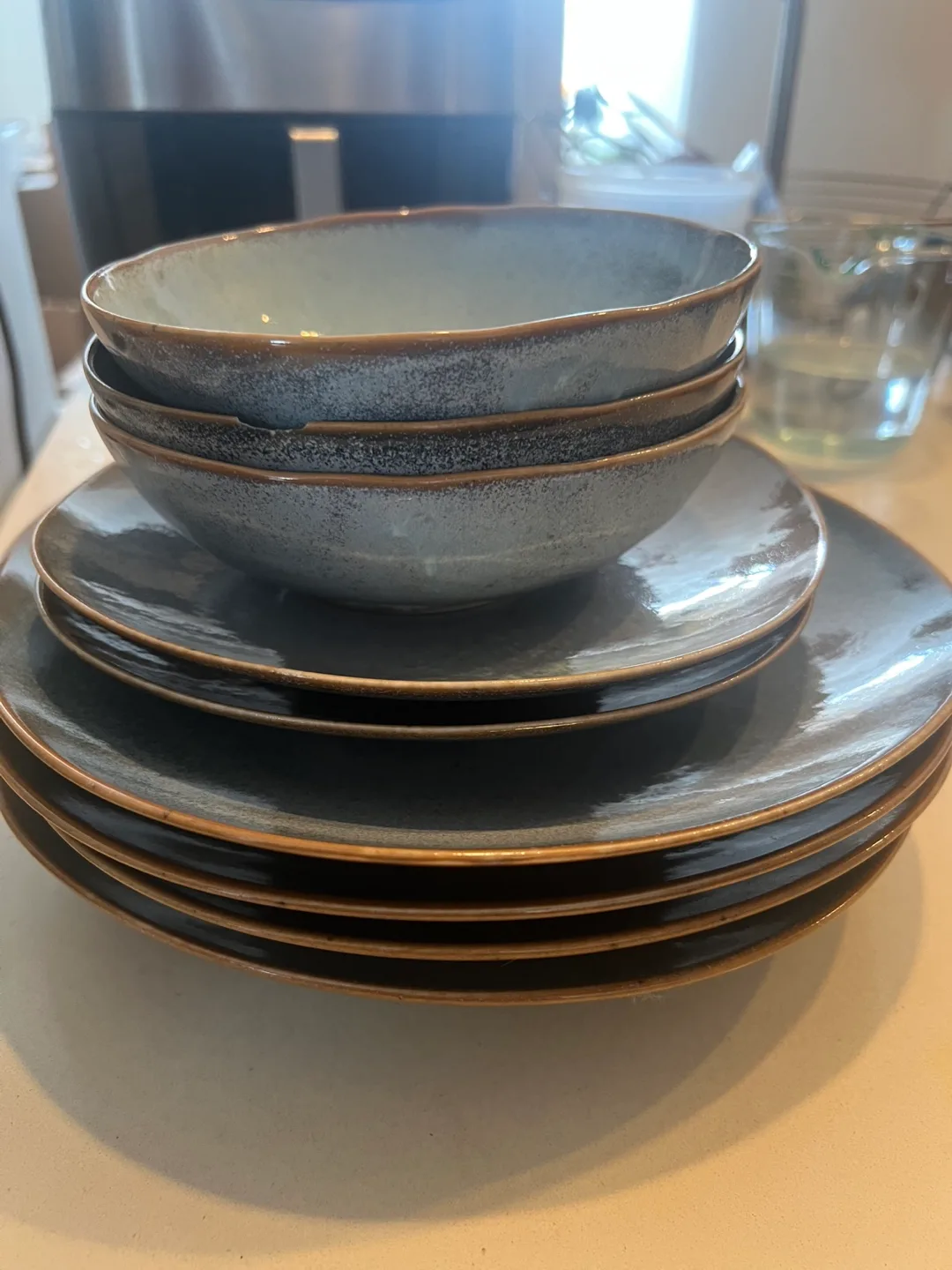 Global Table Dinnerware Set Plates and Bowls thumbnail
