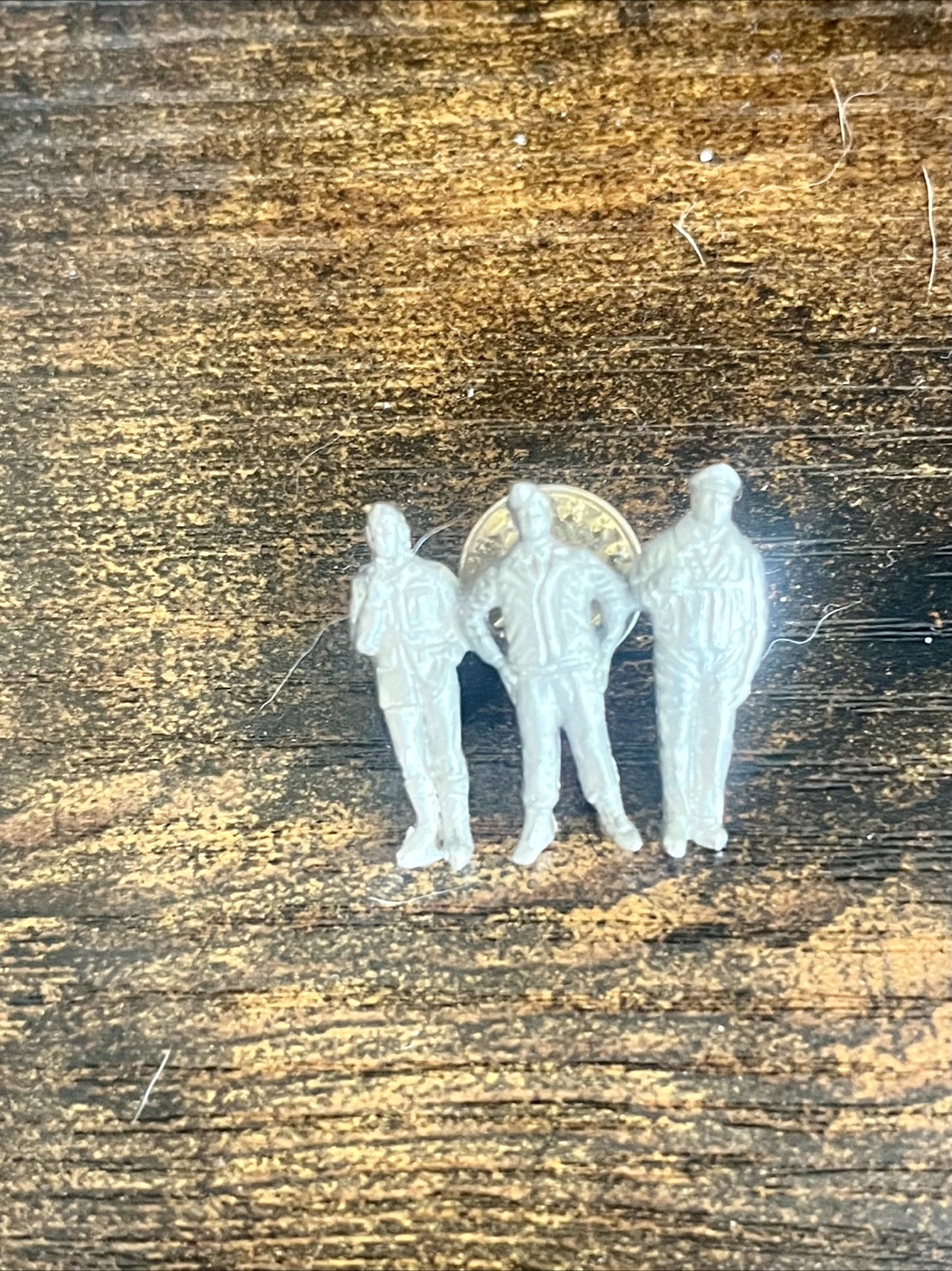 🧡Vintage Collectors item Three Soldiers Men Pin - photo 4