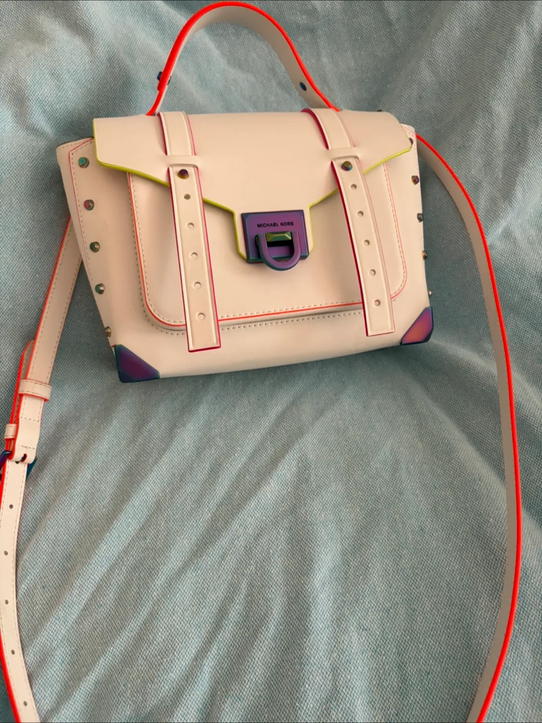 Michael Kors Manhattan Medium Contrast-Trim Leather Satchel thumbnail