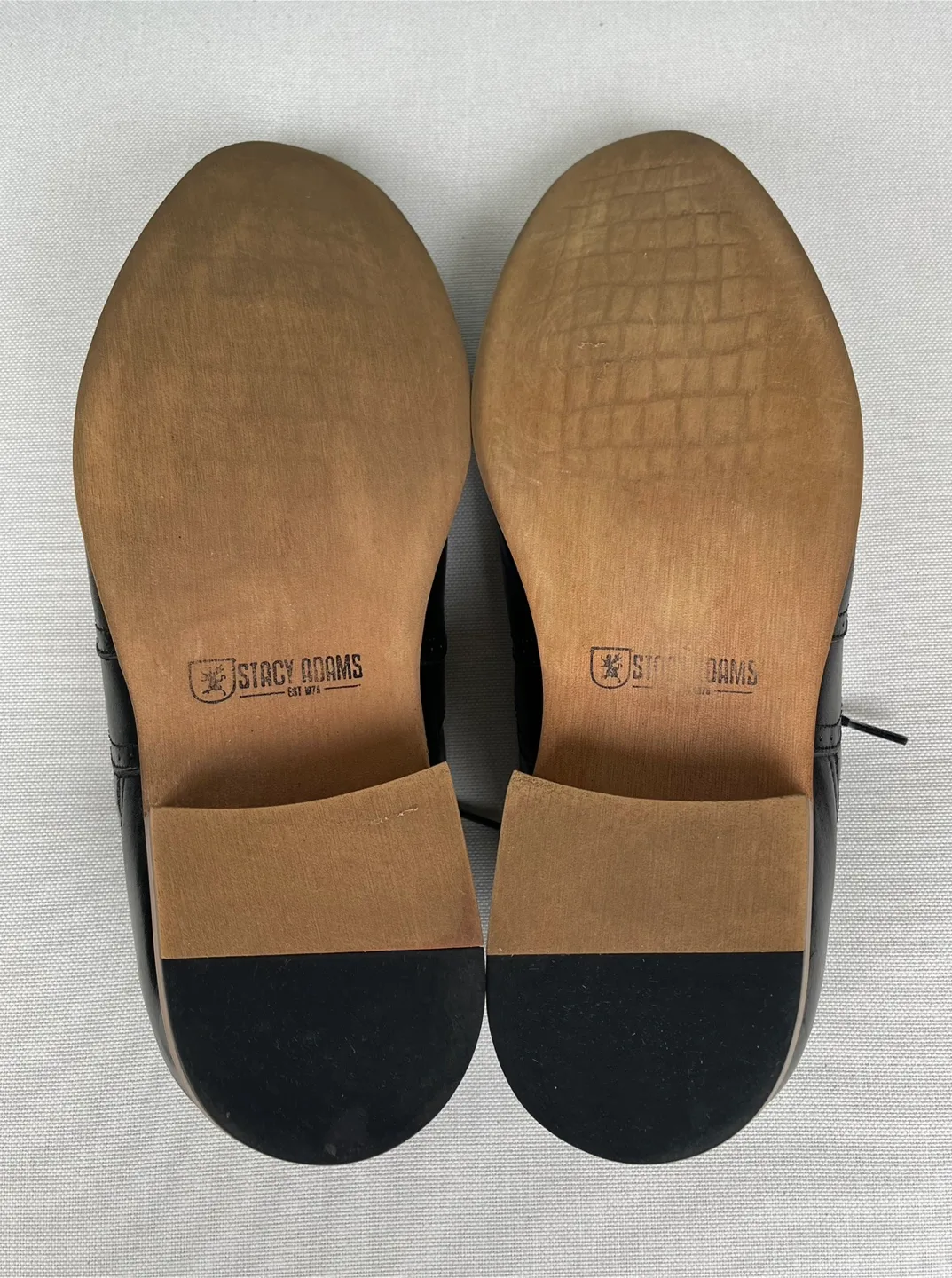 Stacy Adams Black Leather Wingtip Oxford Dress Shoes image indicator(9)