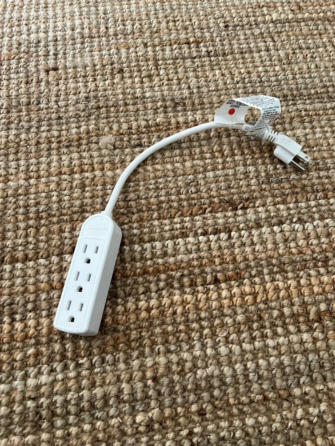 Sunbeam 6 Outlet Power Strip thumbnail
