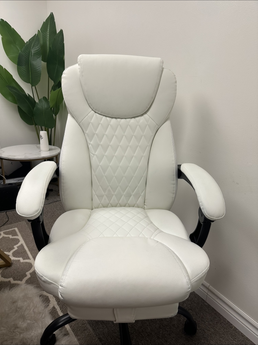 White Leather Executive Office Chair - photo 3