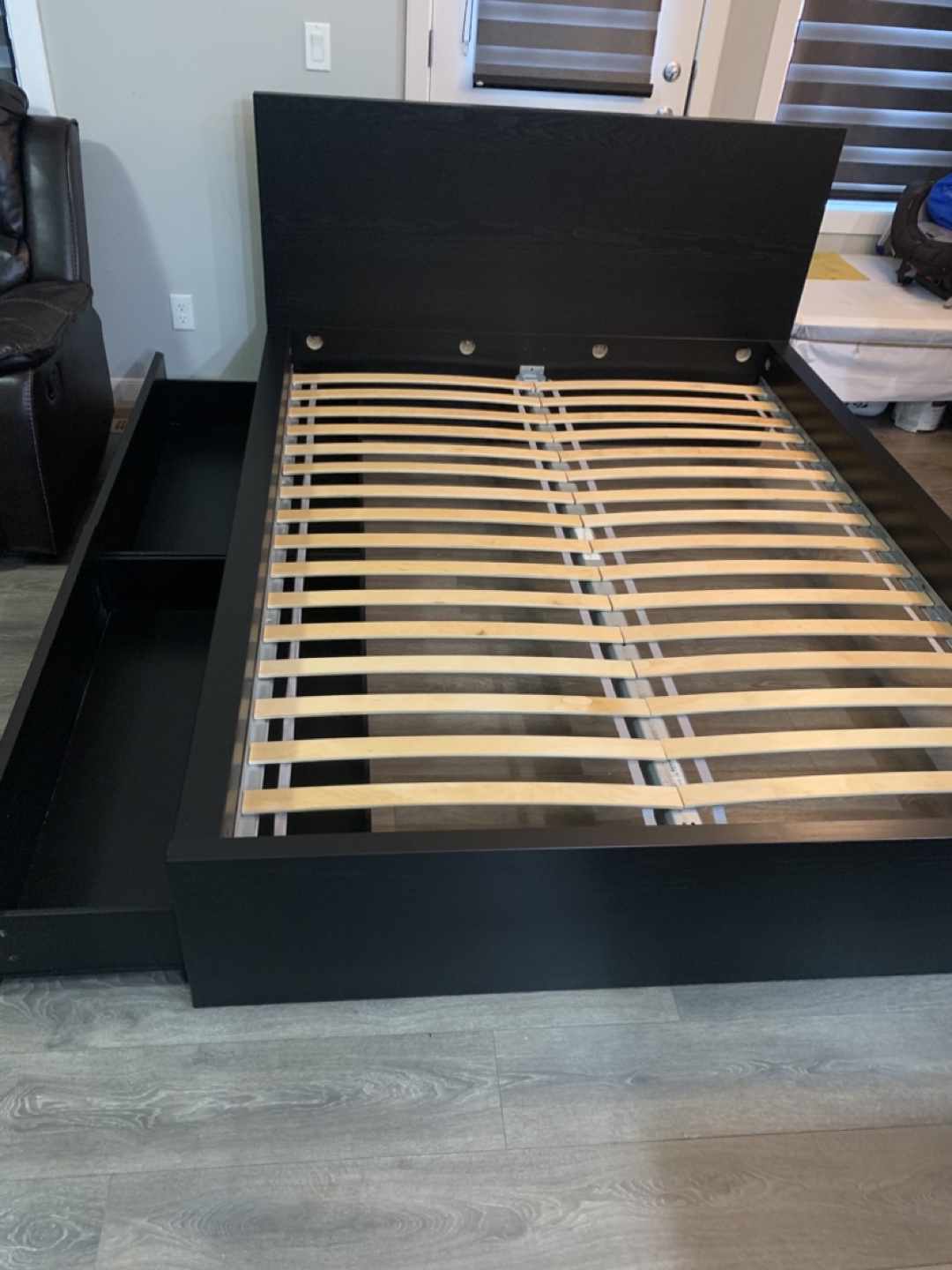 Queen bed - photo 5