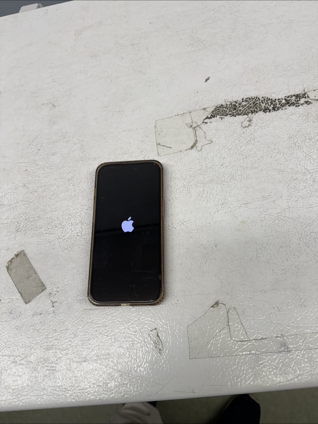 iPhone 14 Pro Max with Rhineston Case