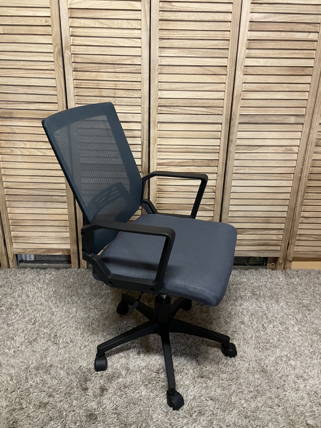 Office Chair - photo 3