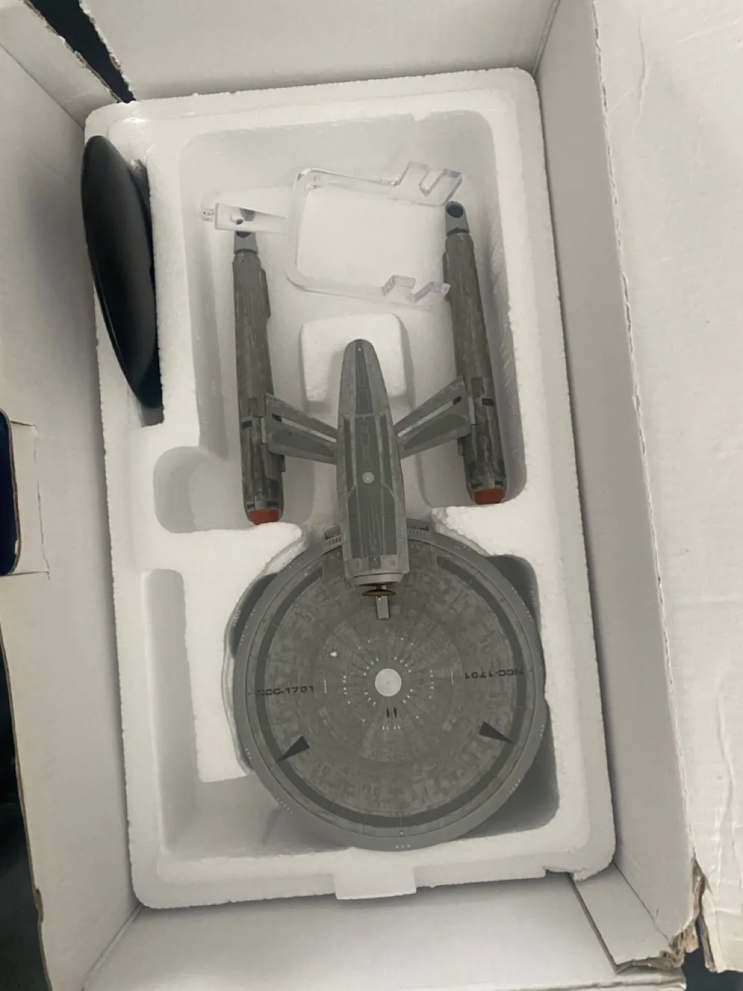 Star Trek Enterprise NCC-1701 model image indicator(2)