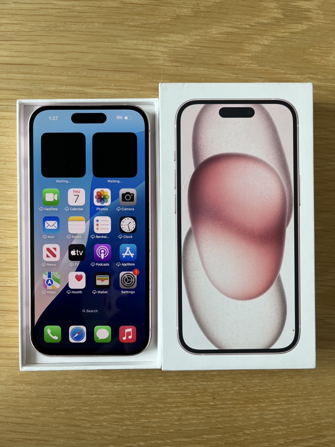 iPhone 15 - 128GB - Pink - READ DESCRIPTION - photo 2