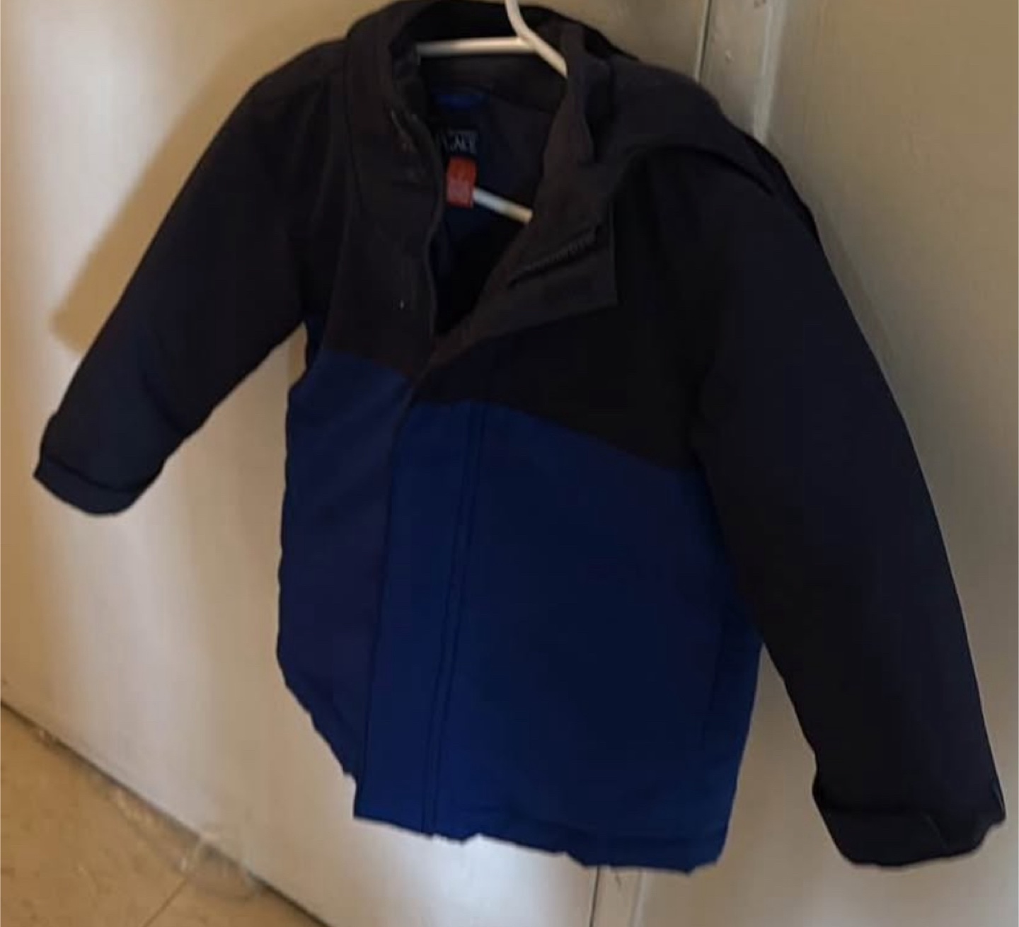 Children's Place Winter Jacket, Size 3T snow pants and hat