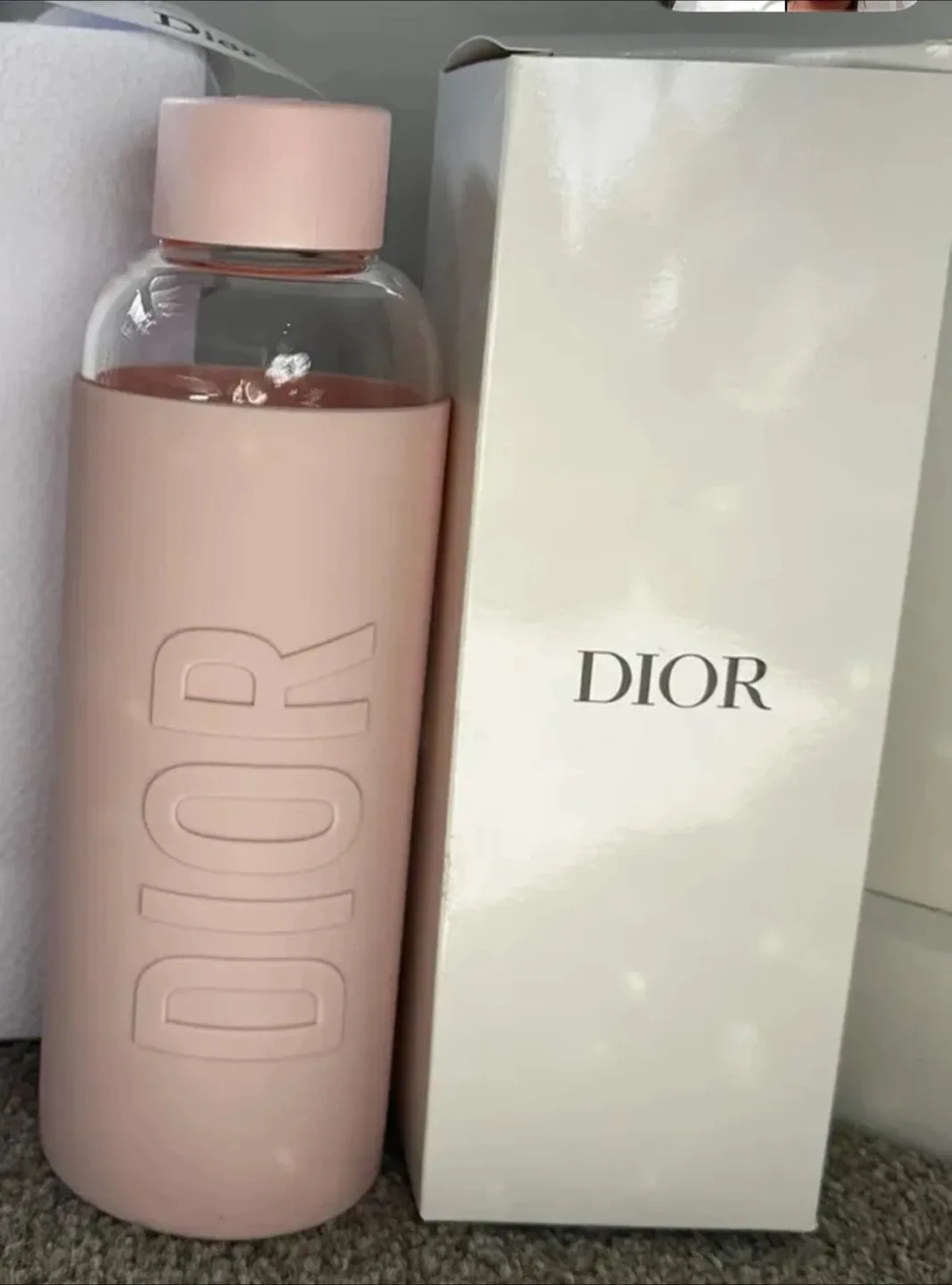 Dior Pink Water Bottle with Box image indicator(3)