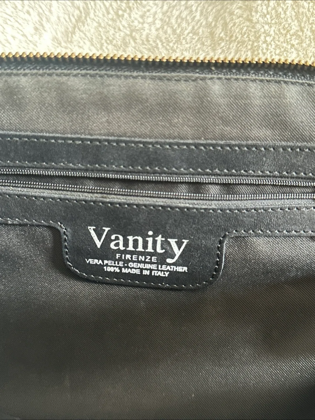 Crocodile Leather Satchel Purse | Made and Bought in Italy 🇮🇹 image indicator(3)