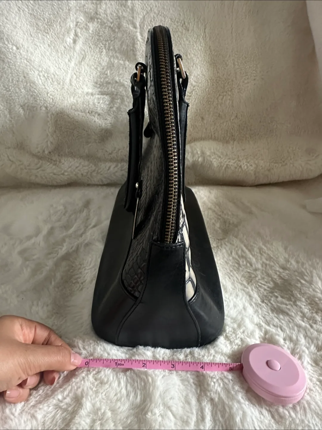 Crocodile Leather Satchel Purse | Made and Bought in Italy 🇮🇹 image indicator(10)