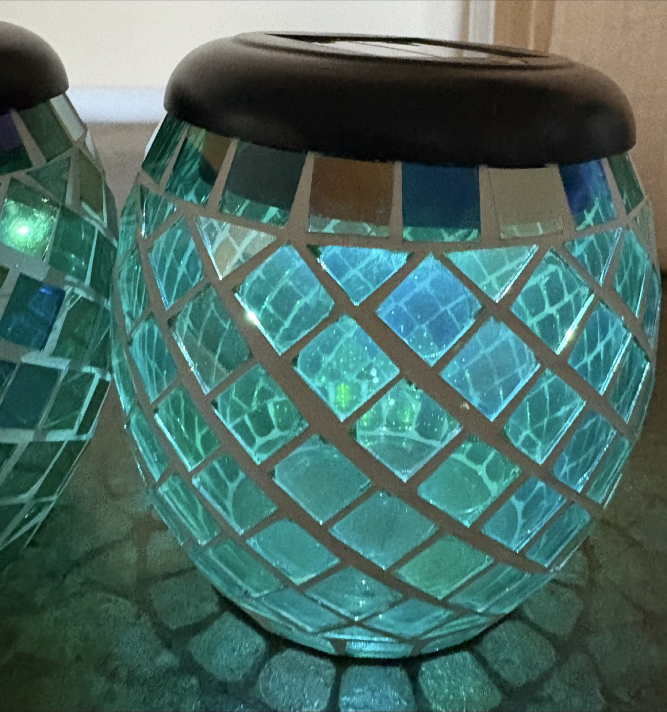 🧡 Mosaic Glass Solar Garden Lights (Set of 2) - photo 3