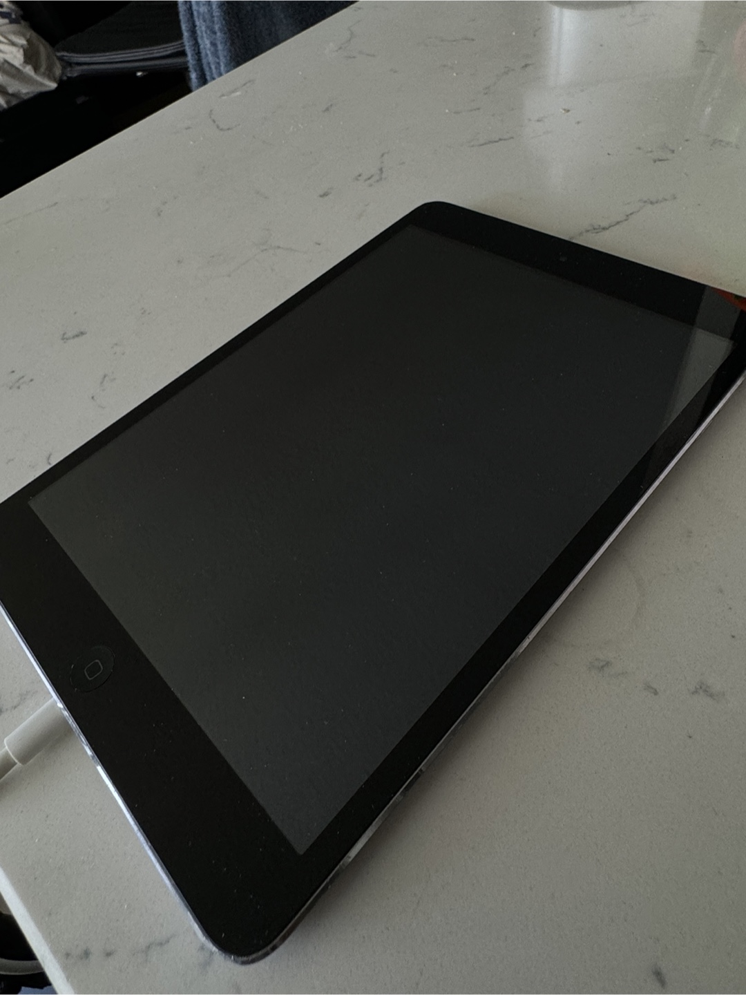 Apple iPad - photo 5