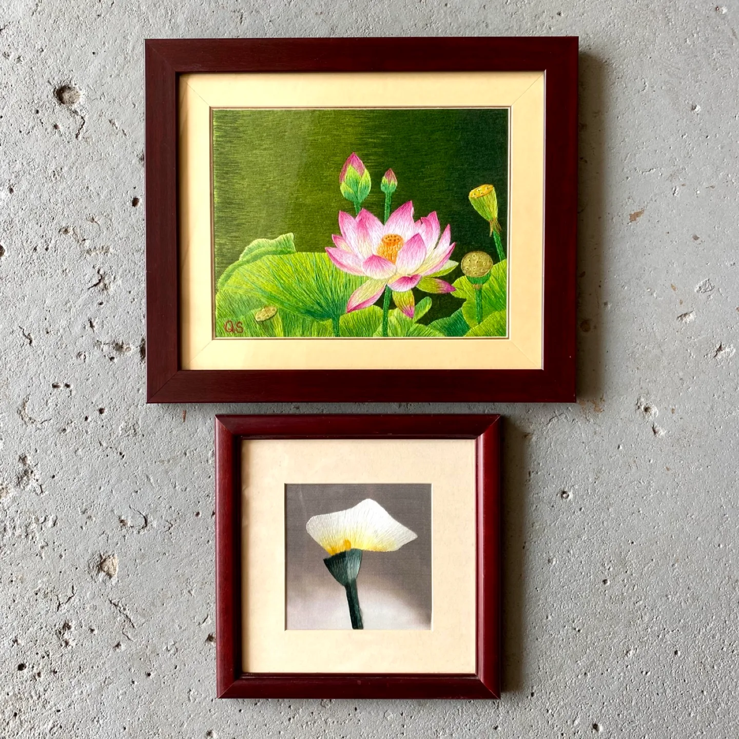 Pair of Silk Embroidery Flower Pictures thumbnail