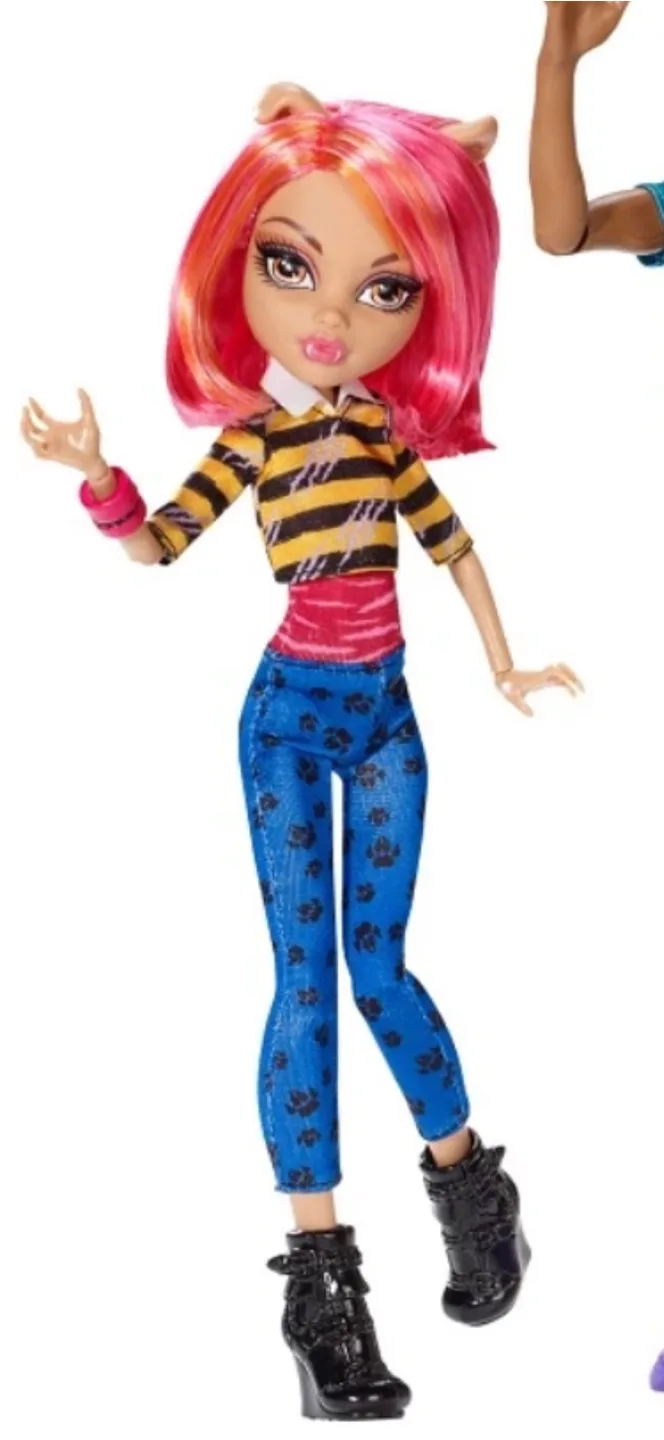 Monster High Doll - Howleen Wolf | Wolf Family 4 Pack image indicator(2)