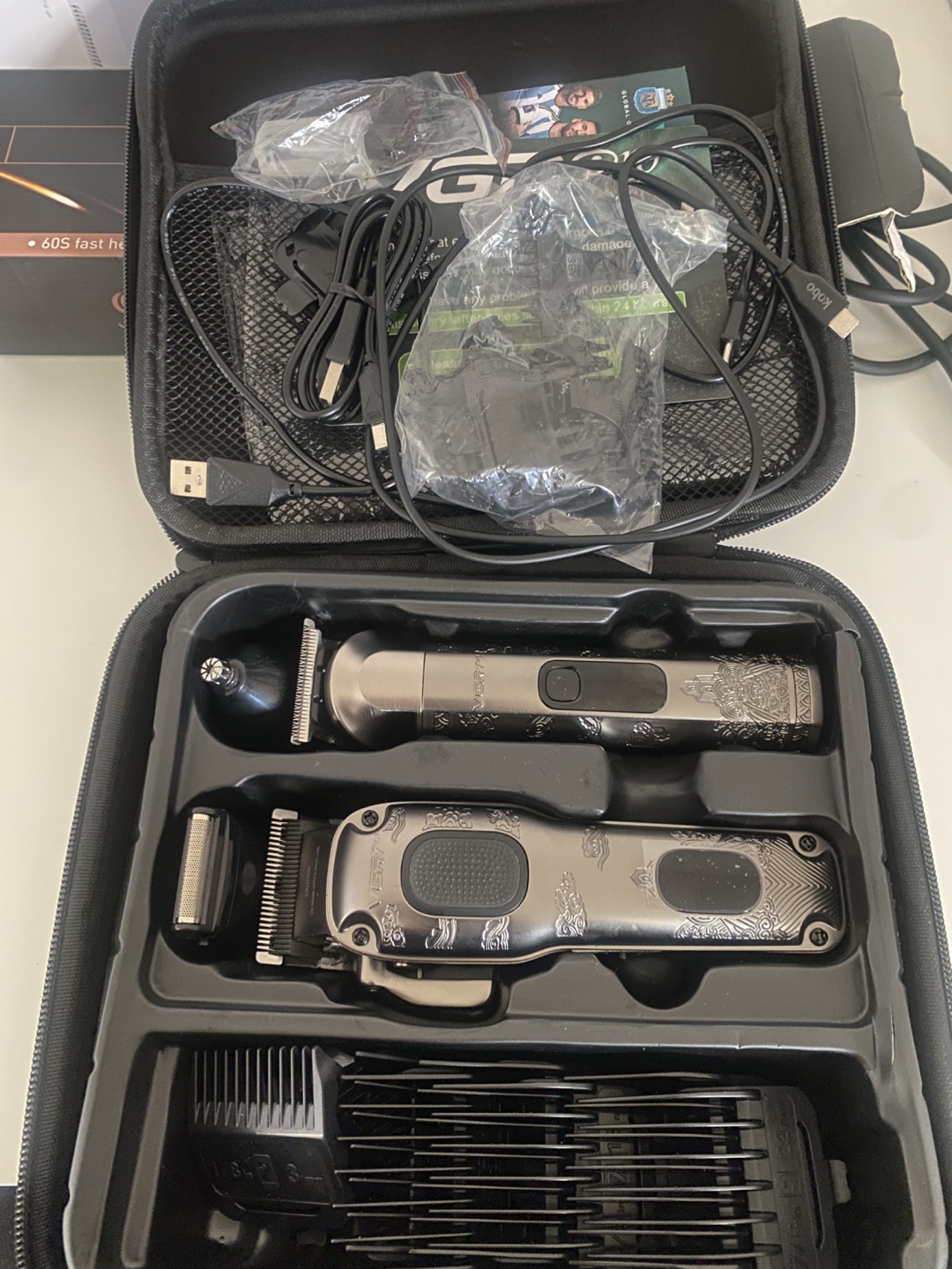 VGR Pro Hair Clippers Set - Like New - photo 2