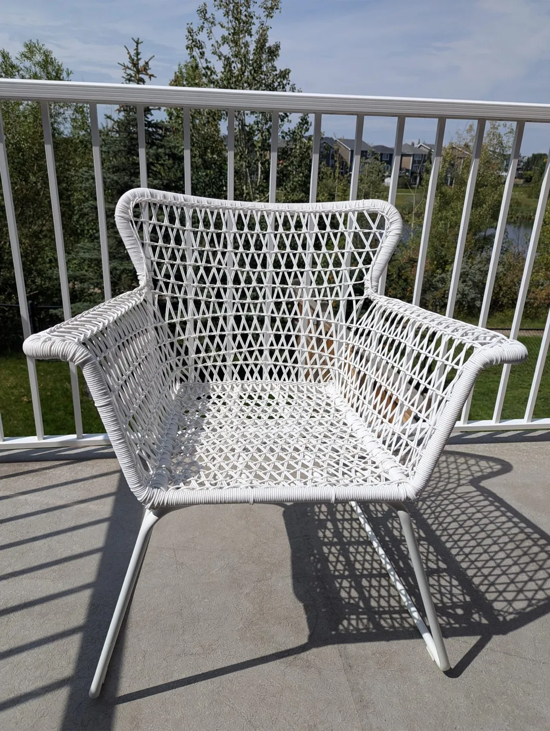 IKEA HÖGSTEN outdoor chair thumbnail