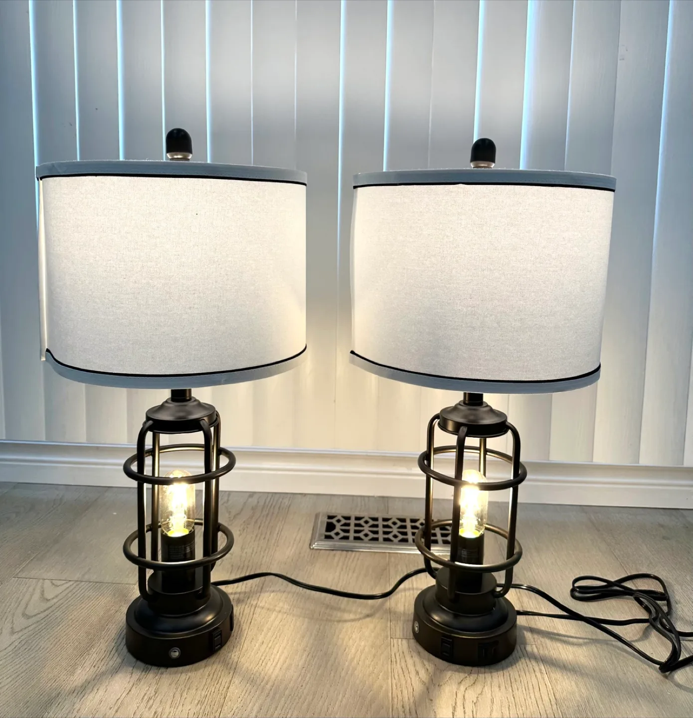 Set of 2 Industrial Cage Lamps image indicator(2)