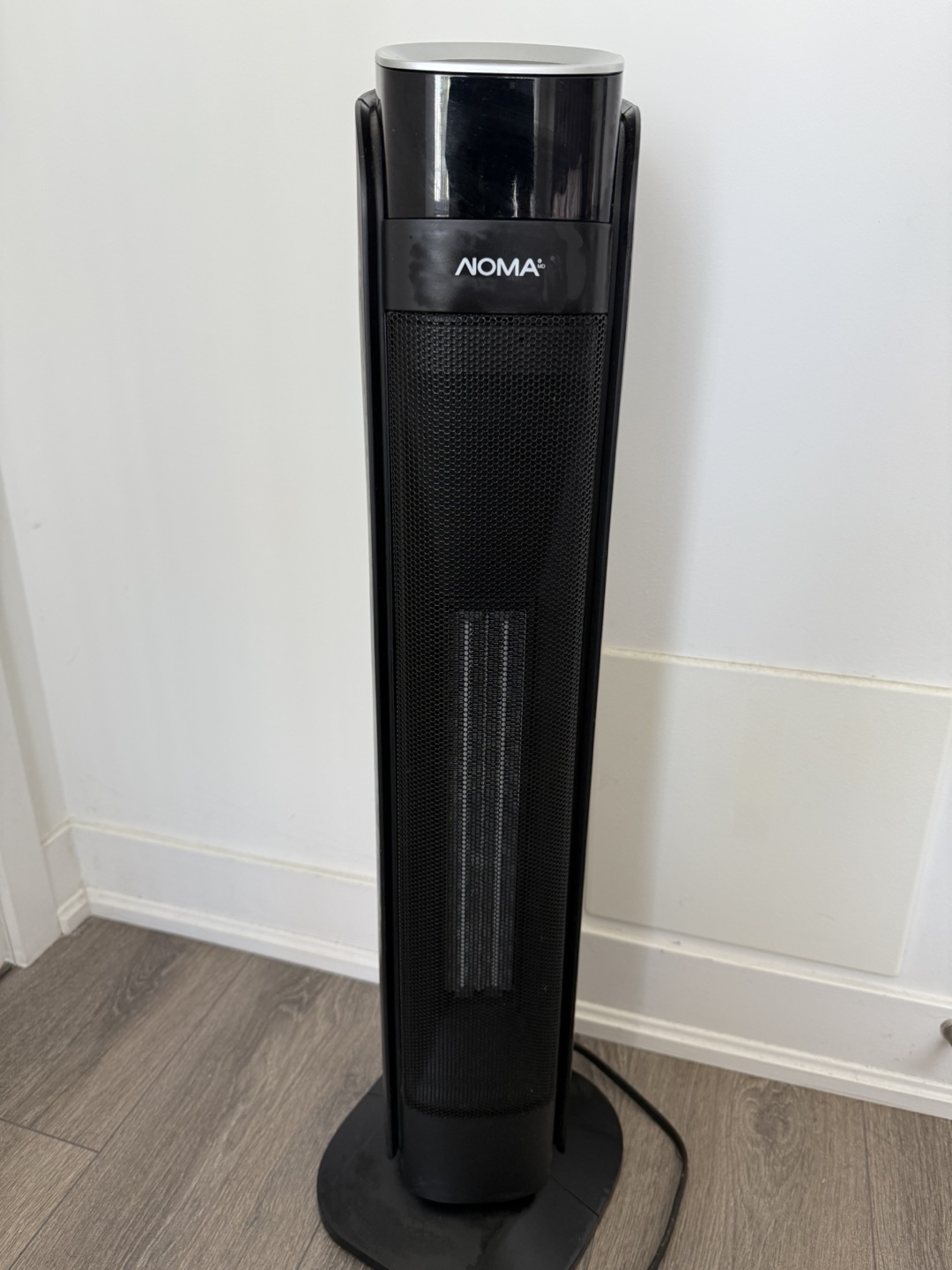 NOMA Tower Heater - Black