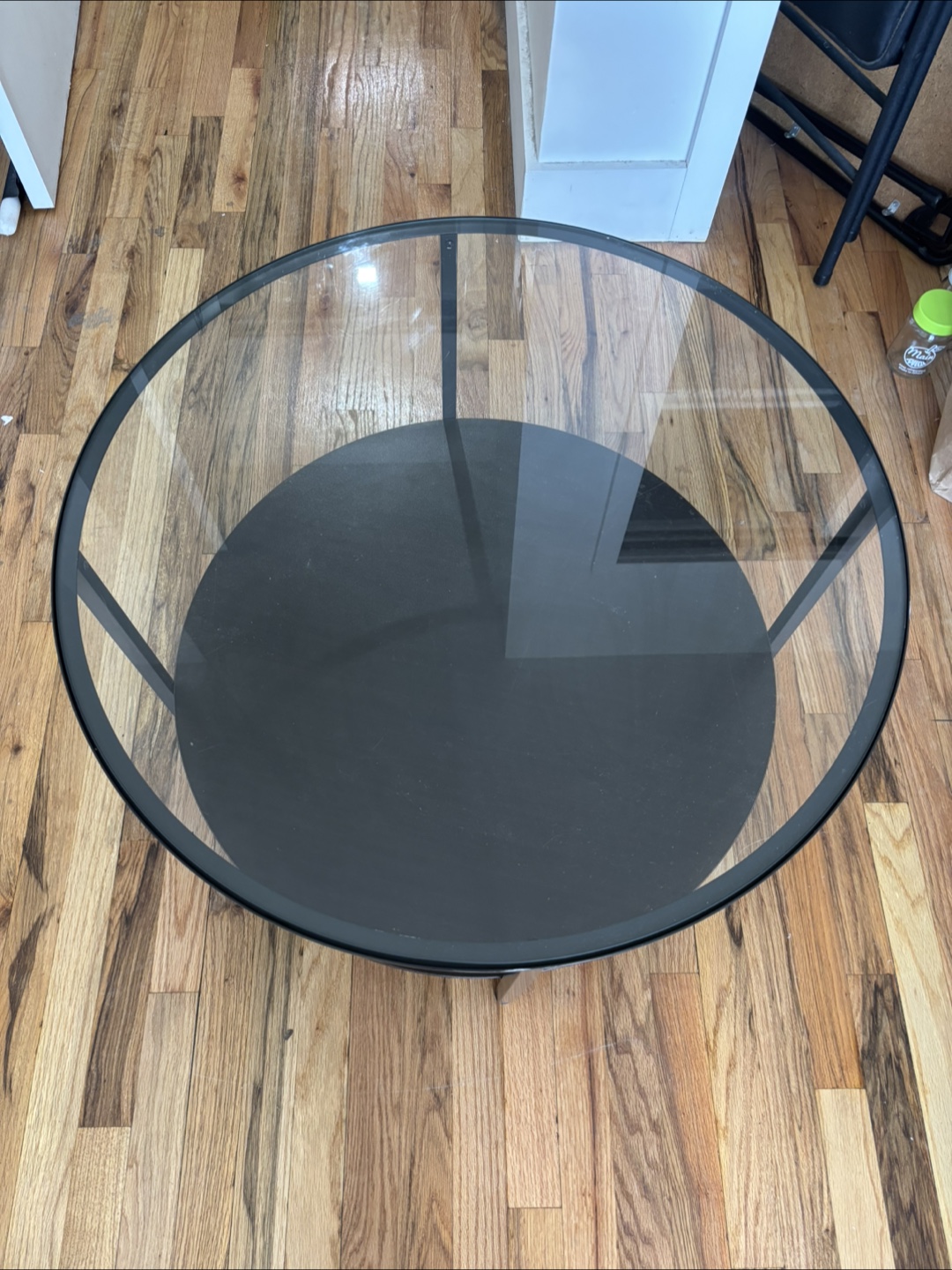 Round Glass Top Coffee Table - photo 2