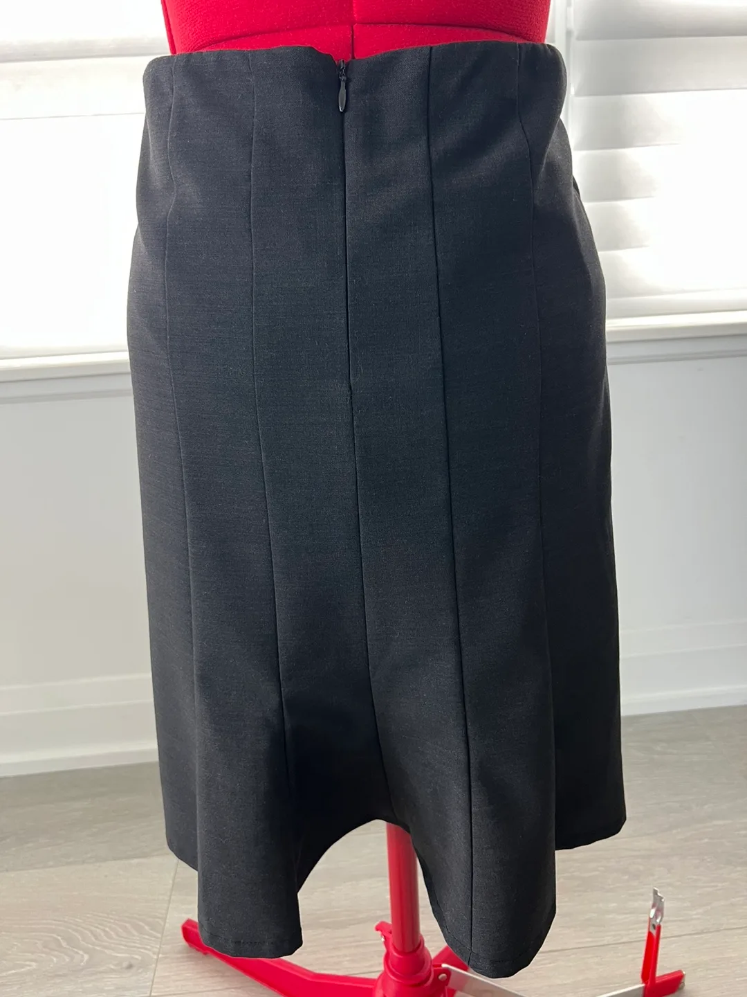 Black Skirt and Sweater Set image indicator(3)