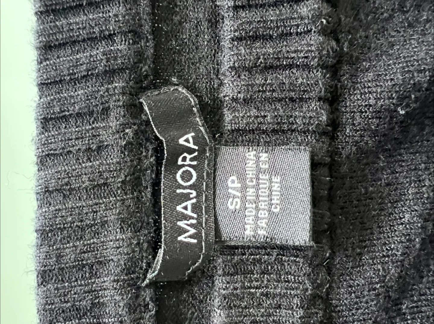 Black Skirt and Sweater Set image indicator(6)