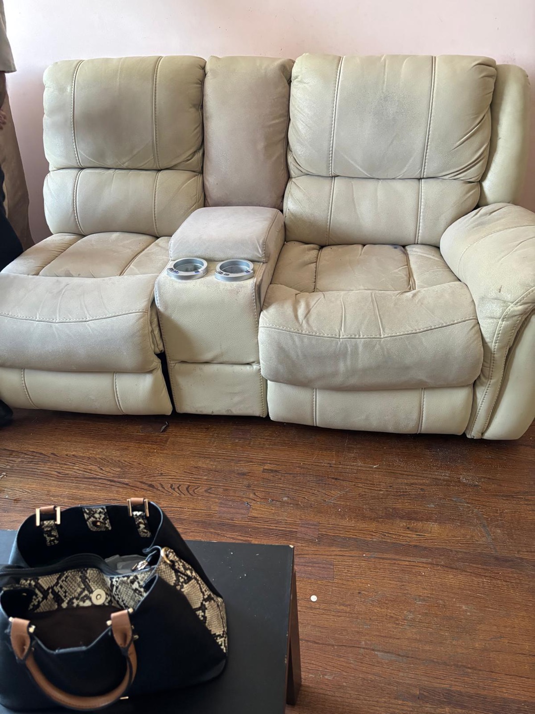Power Reclining Leather Sectional Sofa - photo 3