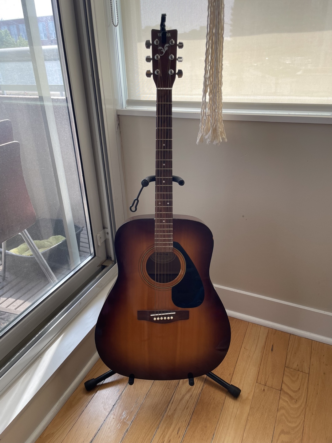 Yamaha F310 TBS Acoustic Guitar with Gig Bag - photo 2