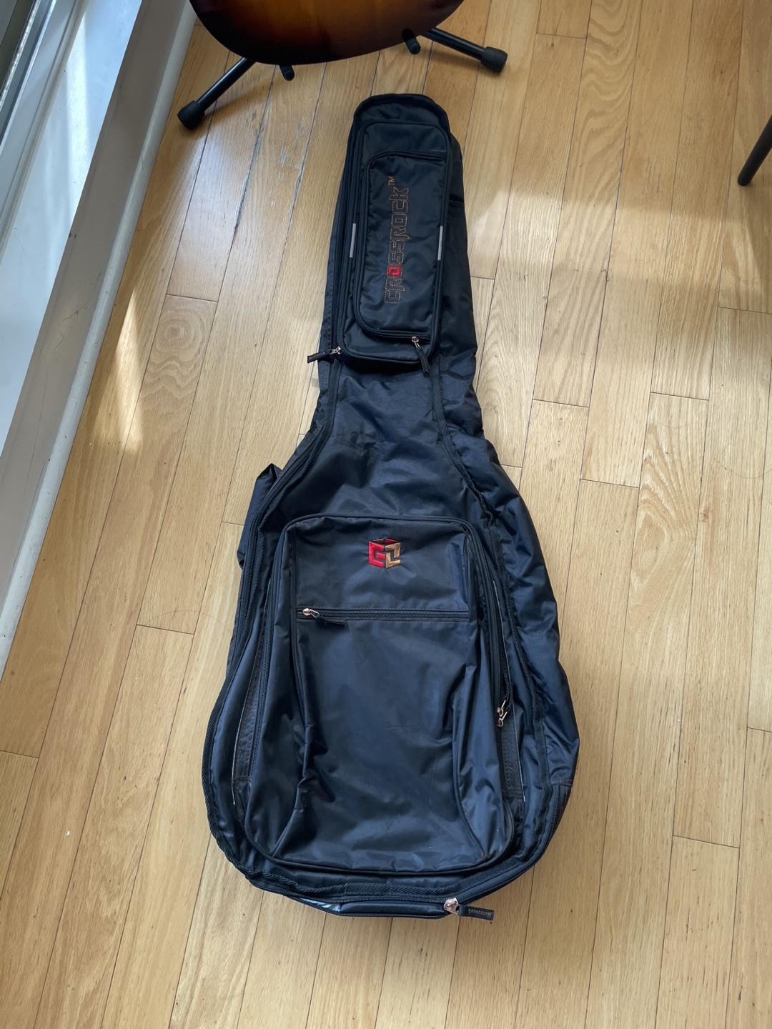 Yamaha F310 TBS Acoustic Guitar with Gig Bag - photo 4