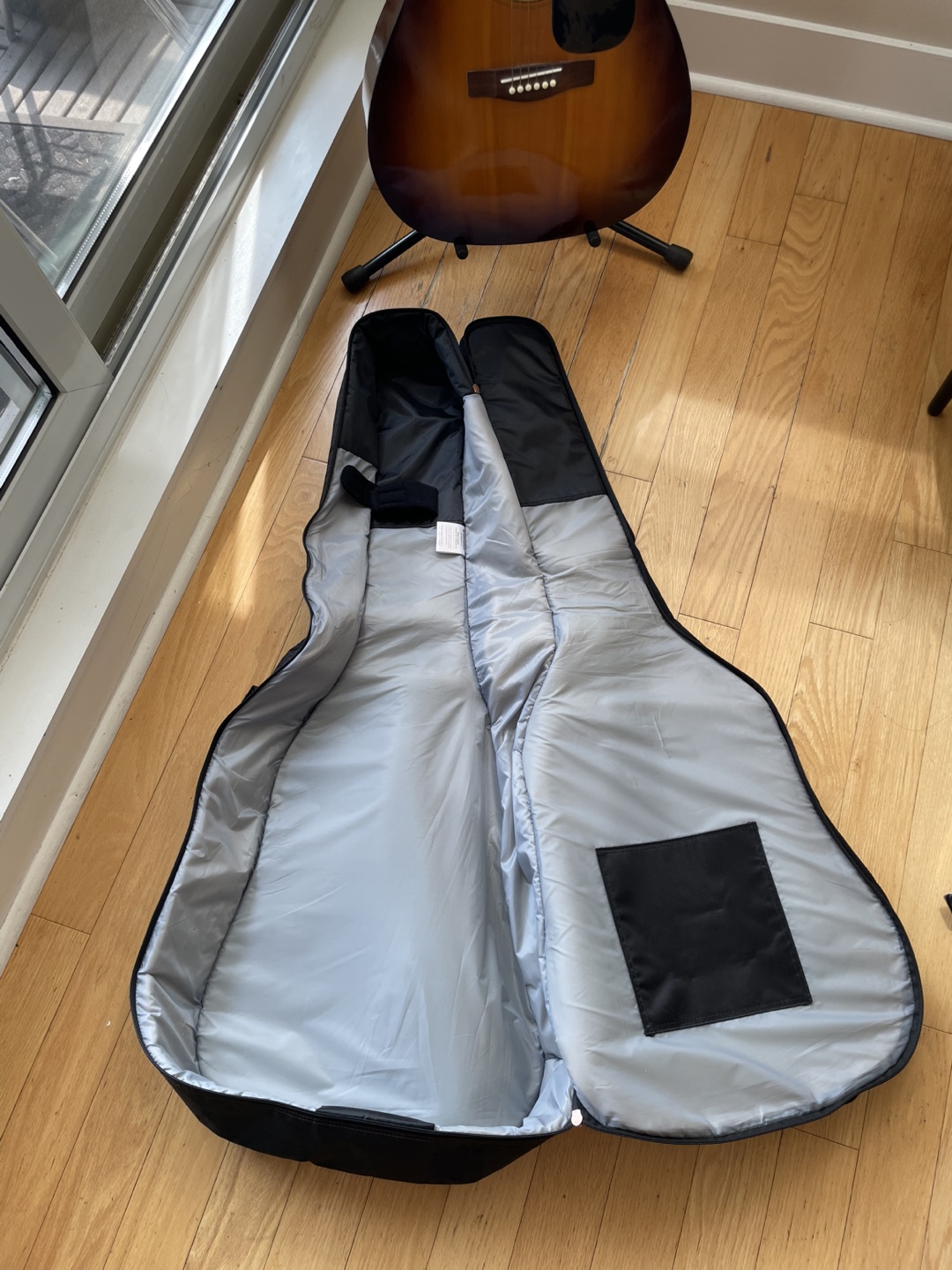 Yamaha F310 TBS Acoustic Guitar with Gig Bag - photo 5