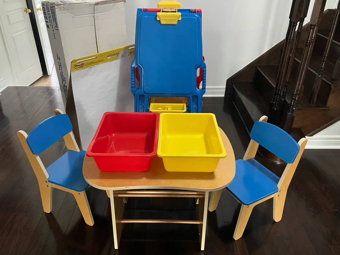 Fold & Carry Art Easel & Table Set image indicator(3)