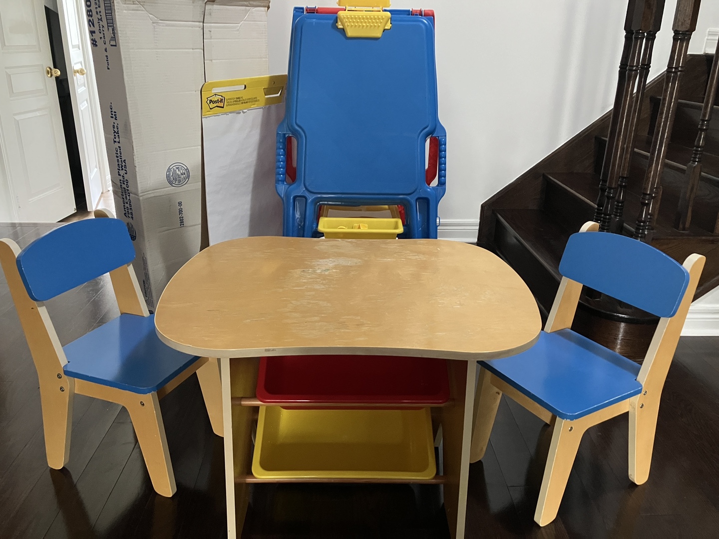 Fold & Carry Art Easel & Table Set - photo 2