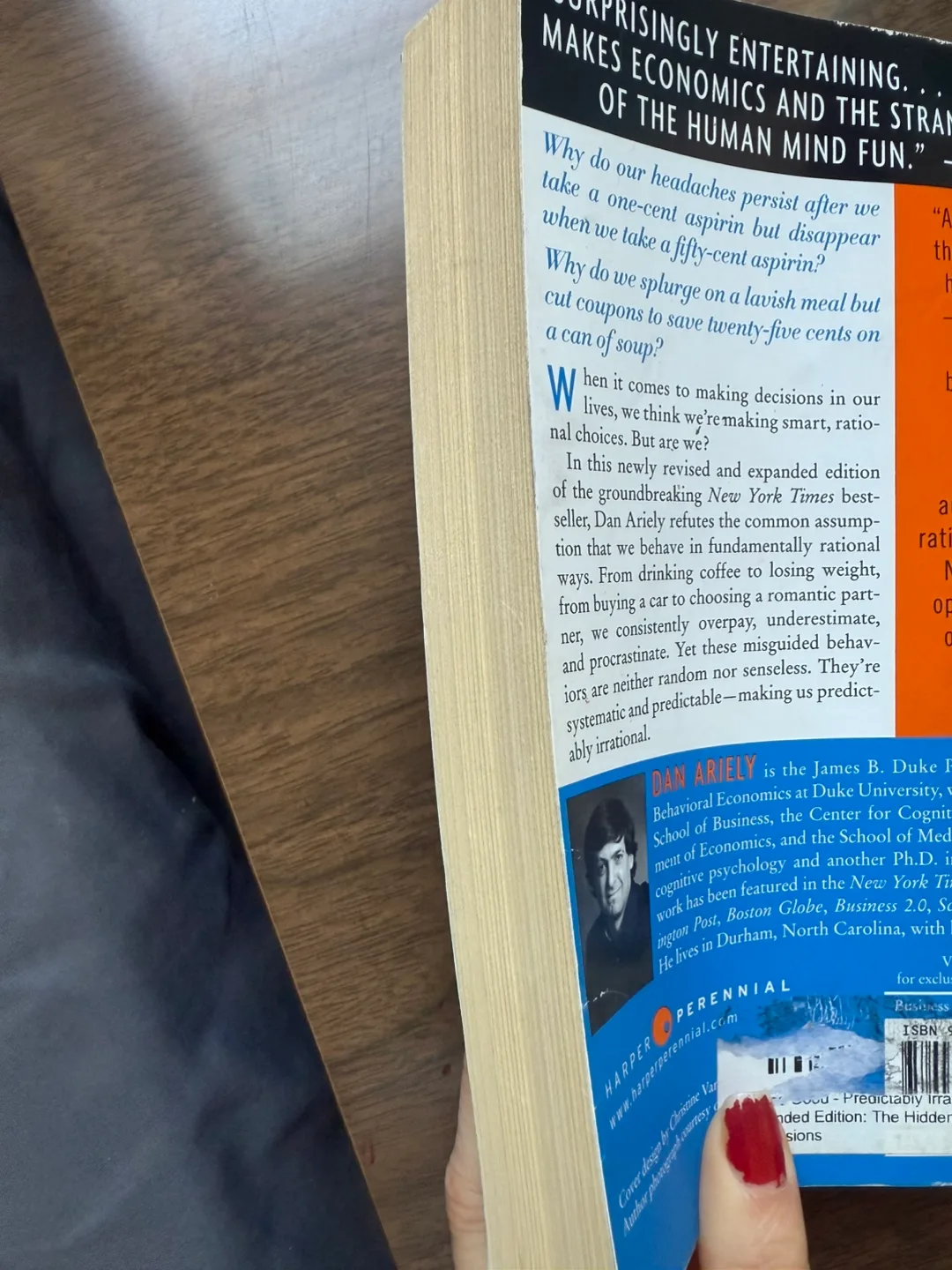 Predictably Irrational by Dan Ariely image indicator(3)