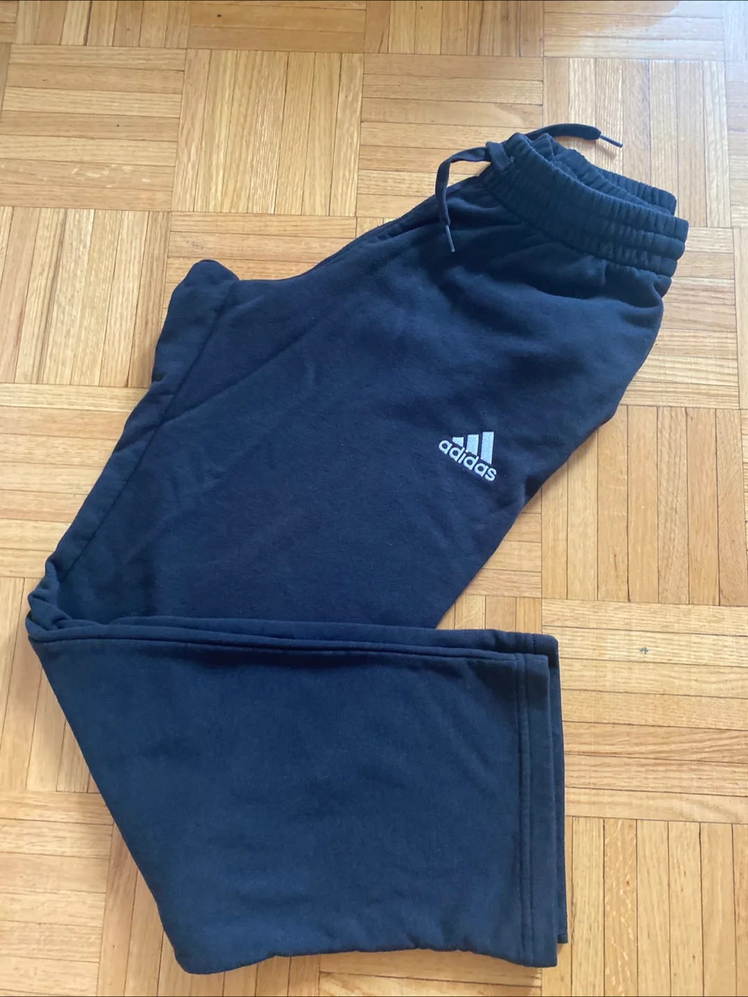 Adidas Black Sweatpants - Size M thumbnail