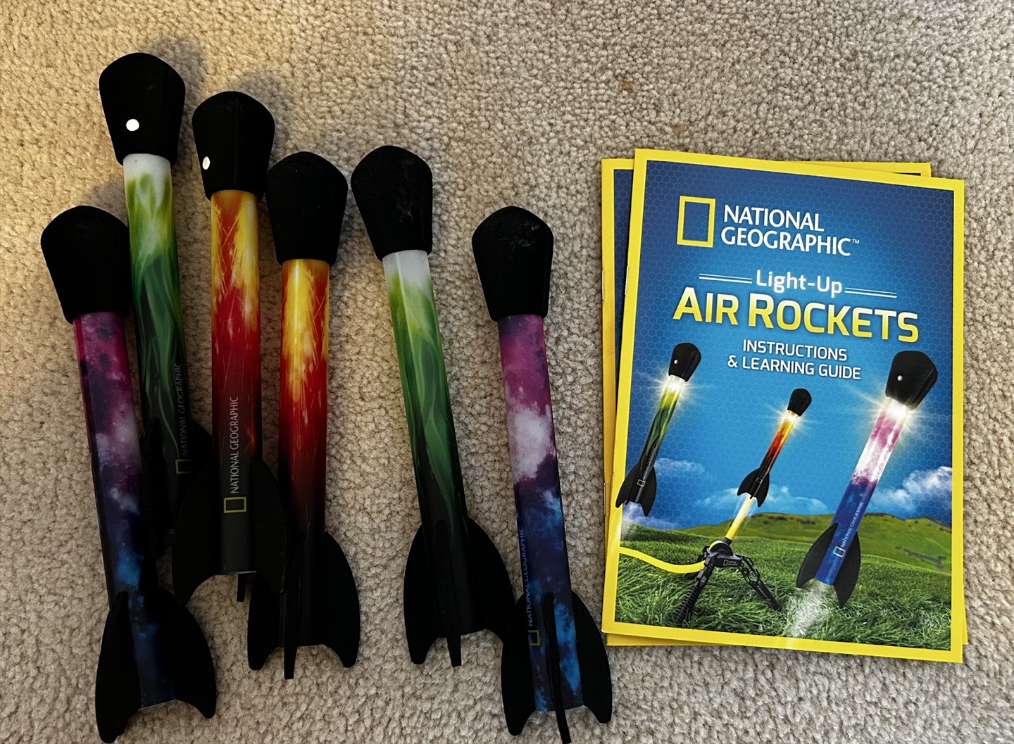 National Geographic Light-Up Air Rockets - photo 5