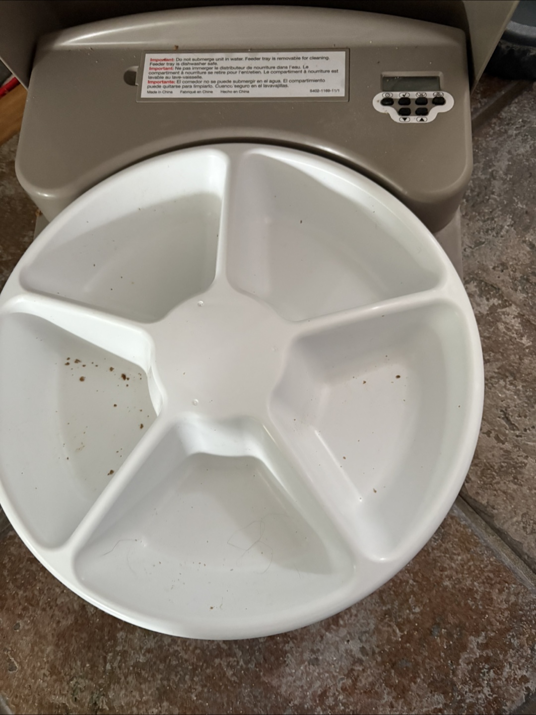 PetSafe Automatic Pet Feeder - photo 2