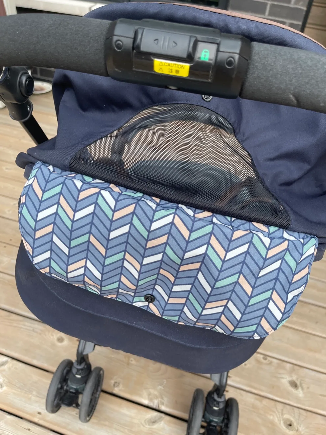 Combi Stroller - Light weight & Foldable image indicator(3)